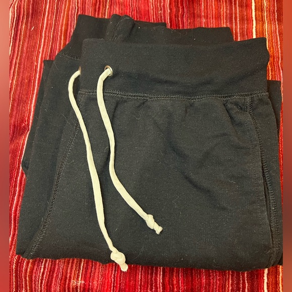 Champion SweatPants 🖤✨ - Picture 2 of 5